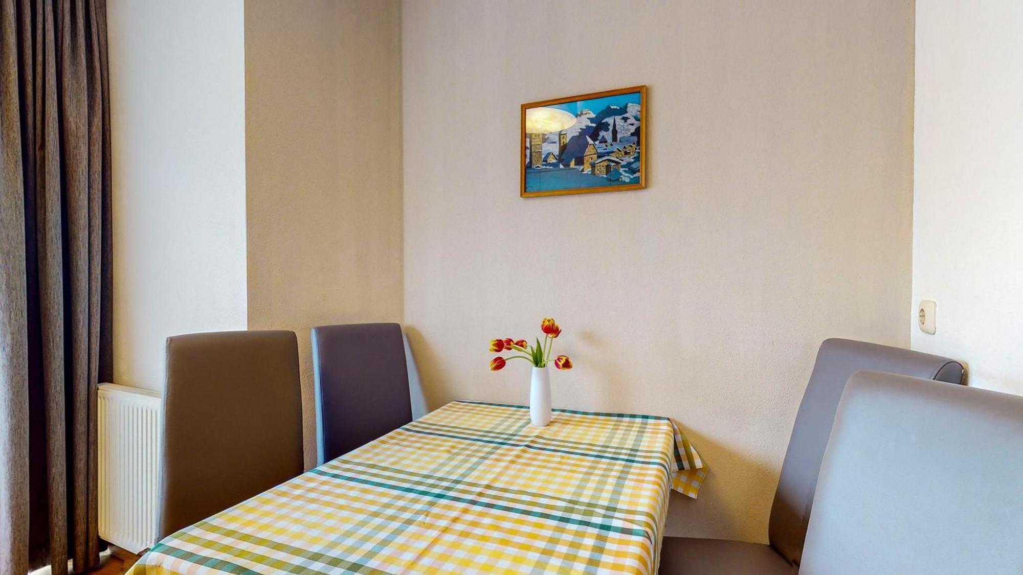 Cafe Pension Heim Kirchberg in Tirol Esterno foto
